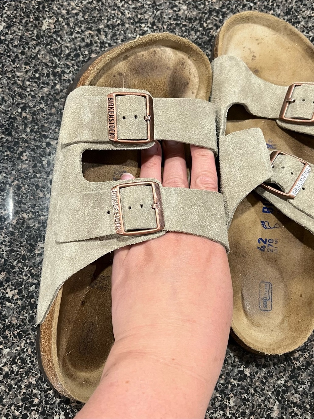 Birkenstock Arizona slide sandals in the color taupe - 42 men's 9 women's 10 - Picture 2 of 11